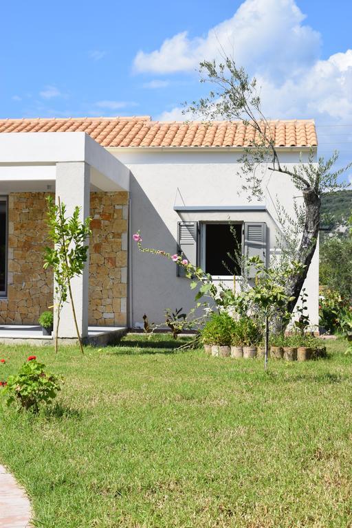 Three Stars Luxury Villas Moraḯtika Esterno foto