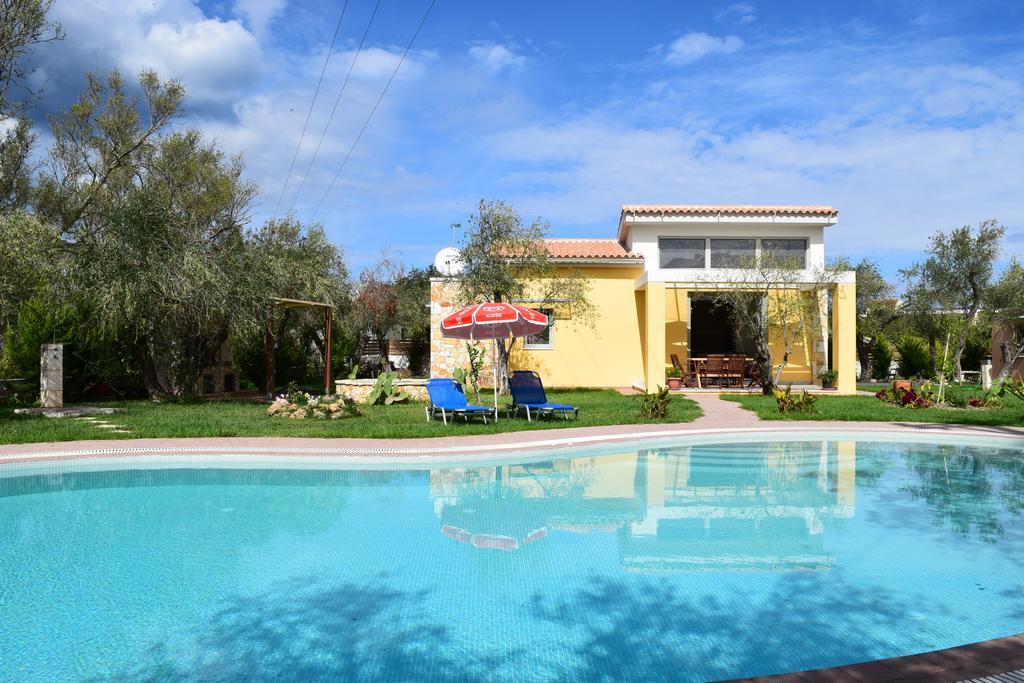 Three Stars Luxury Villas Moraḯtika Esterno foto