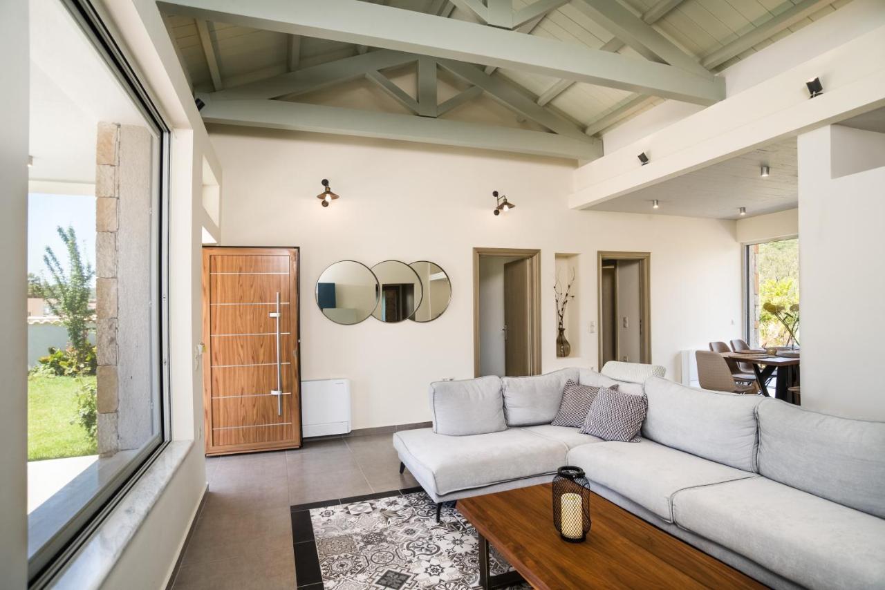 Three Stars Luxury Villas Moraḯtika Esterno foto
