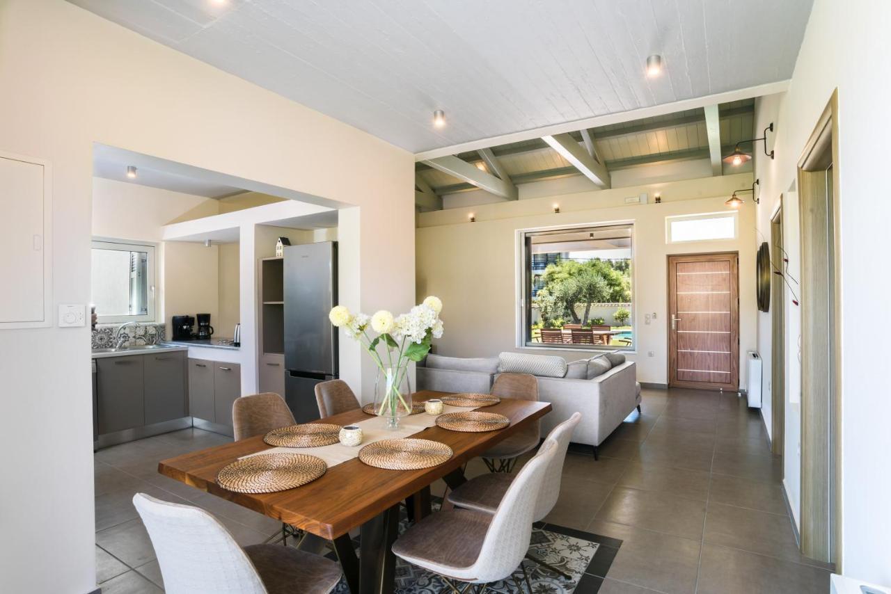 Three Stars Luxury Villas Moraḯtika Esterno foto