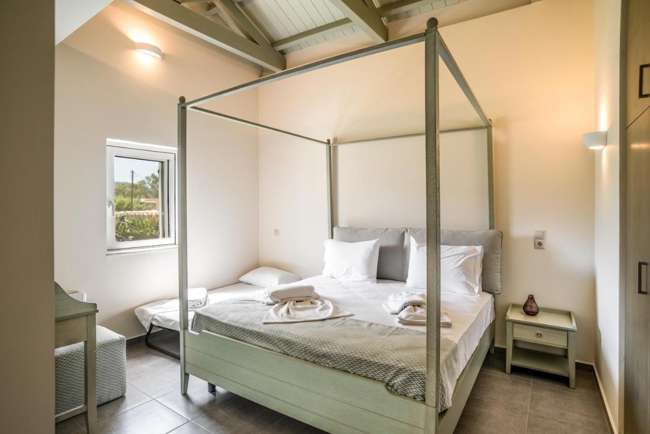 Three Stars Luxury Villas Moraḯtika Esterno foto