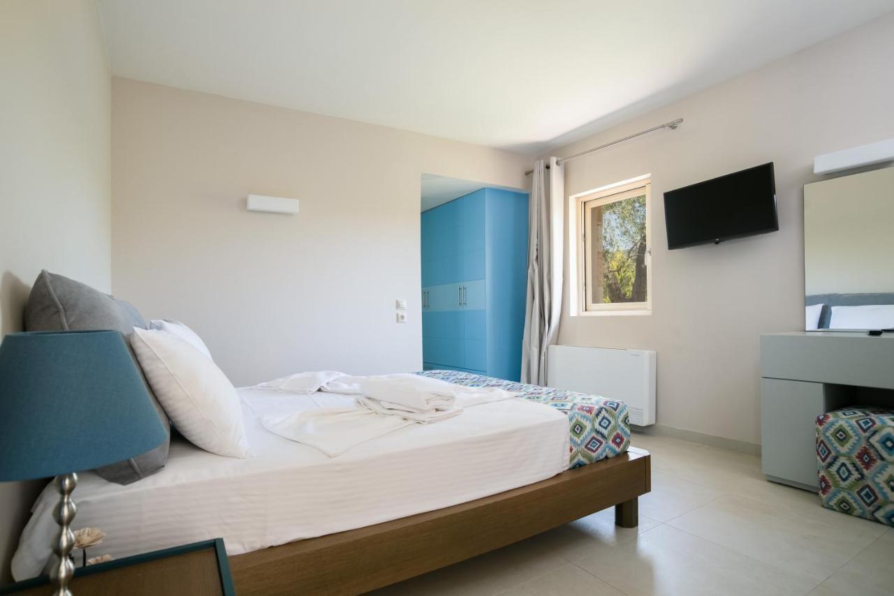 Three Stars Luxury Villas Moraḯtika Esterno foto